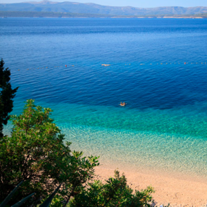 U blizini plaže